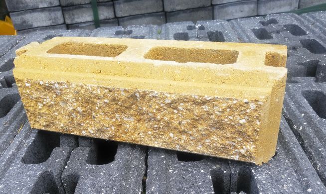 Купить Кирпич столба Монолит-Брук Кая 235 х 75 желтый